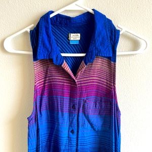 Button sleeveless collar dress